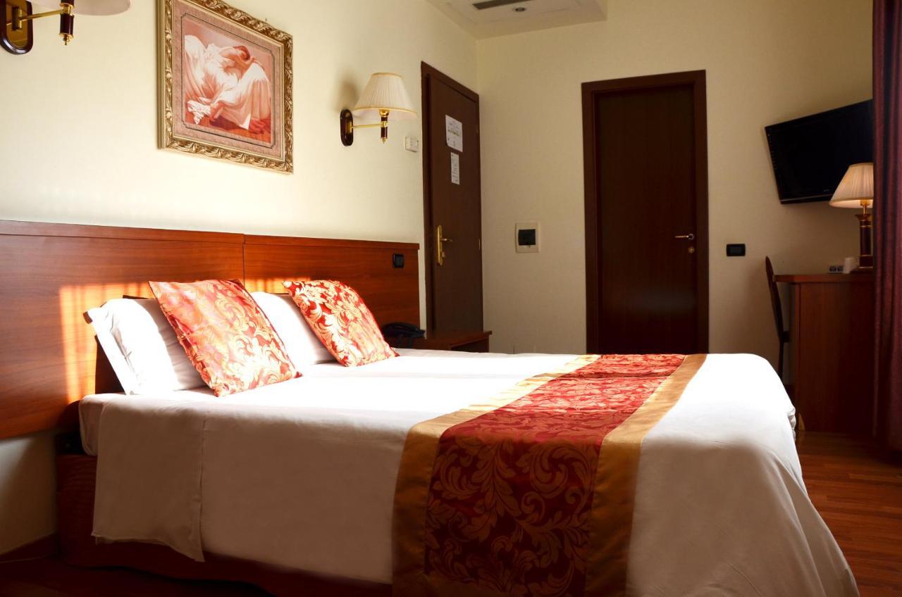 Hotel Geo โรม ภายนอก รูปภาพ